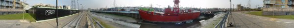 Panorama(s) of The Hythe, Colchester at low tide [3]